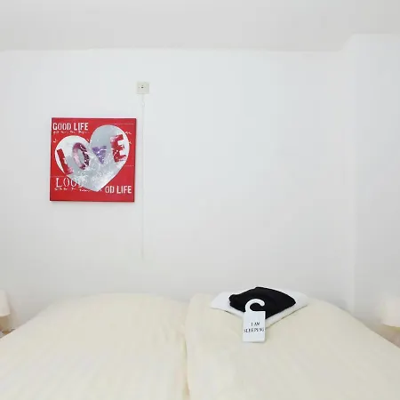 Comfortable Holiday In With Fenced Garden Holiday home Eckelrade
