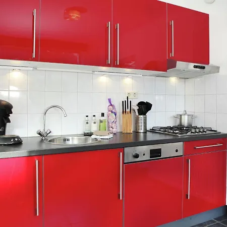 Comfortable Holiday In With Fenced Garden Eckelrade